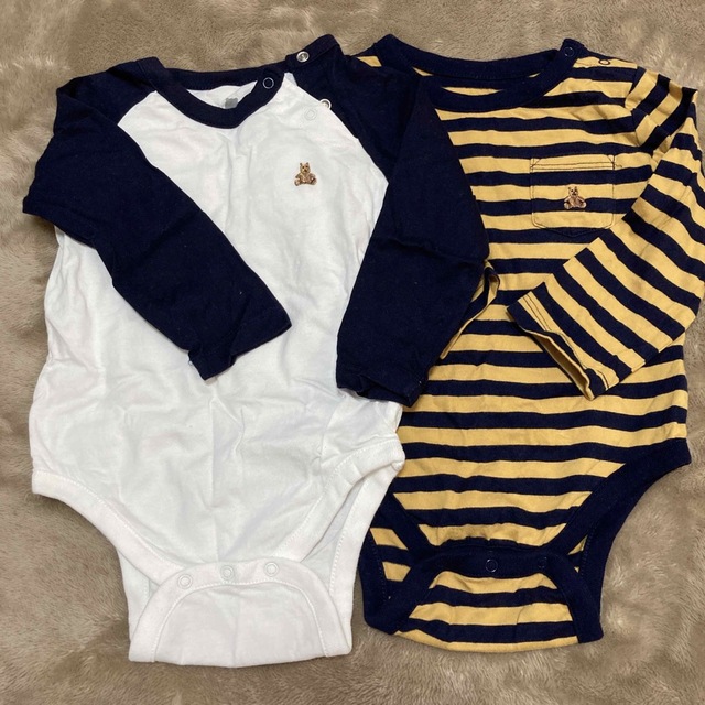 babyGAP(ベビーギャップ)のGAP baby 長袖ロンパース キッズ/ベビー/マタニティのベビー服(~85cm)(ロンパース)の商品写真