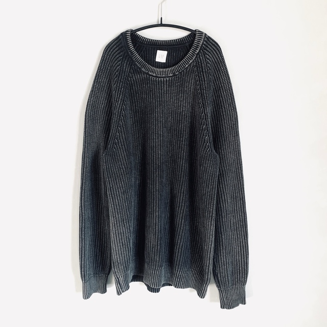 GAP(ギャップ)のGAP ピグメント加工 畔編み クルーネックニット ヴィンテージ L グレイ メンズのトップス(ニット/セーター)の商品写真