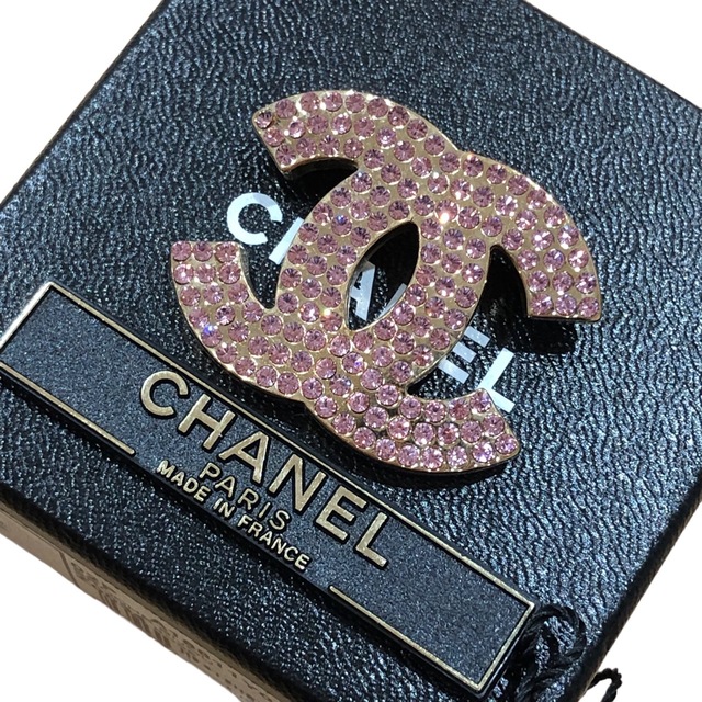 値頃 ココマーク デカ シャネル CHANEL CHANEL ピンク ブローチ ゴールド 02P ラインストーン ブローチ+コサージュ 