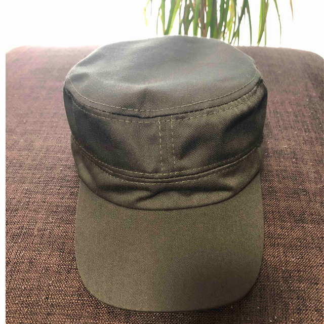 ワークキャップ　サイズ調節付き メンズの帽子(キャップ)の商品写真