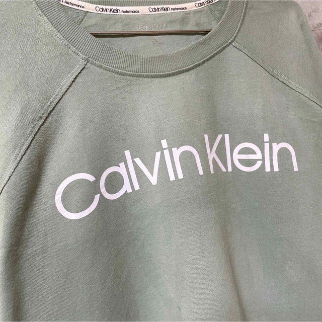 Calvin Klein(カルバンクライン)のCalvin Klein カルバンクライン　レディース　スウェット　トレーナー レディースのトップス(トレーナー/スウェット)の商品写真