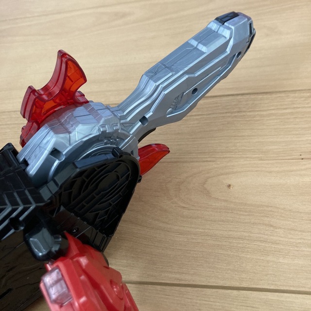 BANDAI(バンダイ)の仮面ライダーセイバー 変身ベルト DX聖剣ソードライバー　ライドブックおまけつき エンタメ/ホビーのフィギュア(特撮)の商品写真