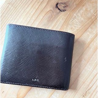 アーペーセー(A.P.C)の【お値引き中！】A.P.C.  財布　三つ折り　ブラウン　アーペーセー(折り財布)