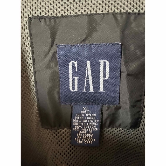 GAP(ギャップ)のGAP ジップアップナイロンベスト メンズのトップス(ベスト)の商品写真