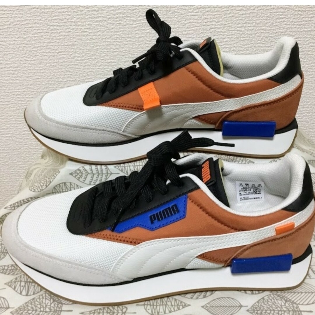 PUMA(プーマ)の【美品】PUMA【カーボン中敷き付 ¥2,178】Size26.5cm メンズの靴/シューズ(スニーカー)の商品写真