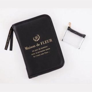 メゾンドフルール(Maison de FLEUR)のMaison de FLEUR  メゾンドフルール マルチケース ブラック(その他)