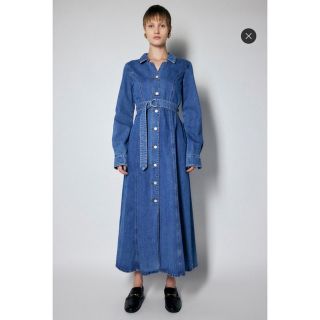 マウジー(moussy)のDENIM MAXI SHIRT ドレス(ロングワンピース/マキシワンピース)