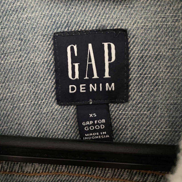 GAP(ギャップ)の【最終価格】GAP デニムジャケット ボアジャケット レディースのジャケット/アウター(Gジャン/デニムジャケット)の商品写真