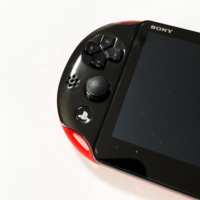 SONY PlayStationVITA 本体 PCH-2000 レッドブラック 5