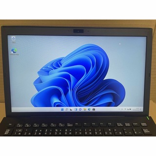 バイオ(VAIO)の軽量薄型 VAIO Pro PG VJPG11C11N 第8世代 8GB(ノートPC)