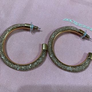 スワロフスキー　ピアス(ピアス)