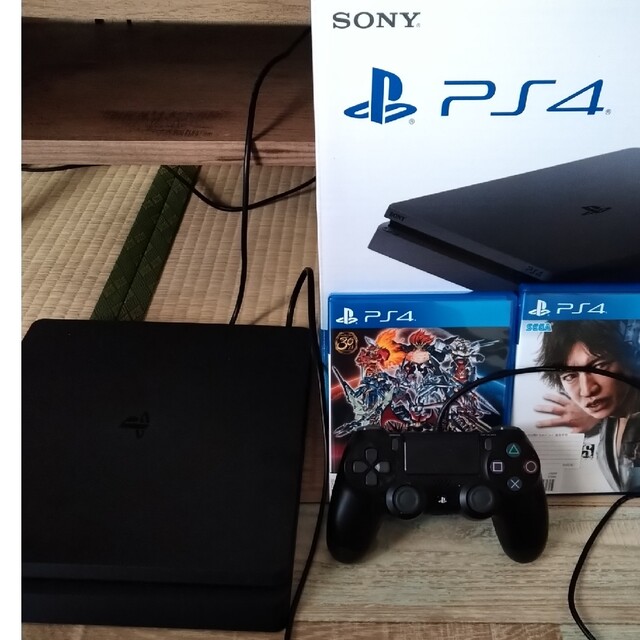 SONY PlayStation4 本体 CUH-2000BB01