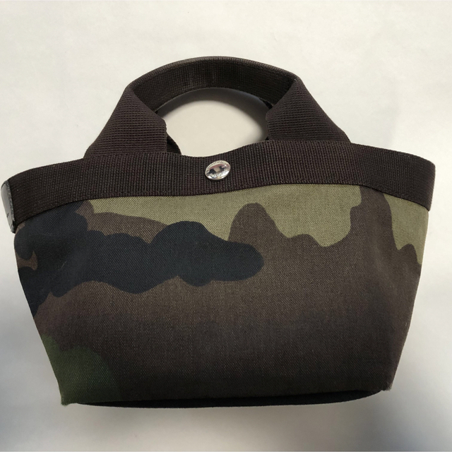 Herve Chapelier(エルベシャプリエ)のエルベシャプリエ　トートバッグ　迷彩柄 レディースのバッグ(トートバッグ)の商品写真