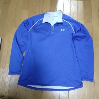 アンダーアーマー(UNDER ARMOUR)の122a..厚手の防寒インナー　UA(スウェット)