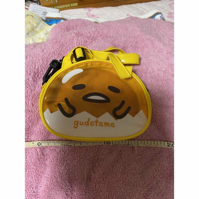 サンリオ(サンリオ)のミニボストンバッグ♡ぐでたま♡gudetama エンタメ/ホビーのおもちゃ/ぬいぐるみ(キャラクターグッズ)の商品写真