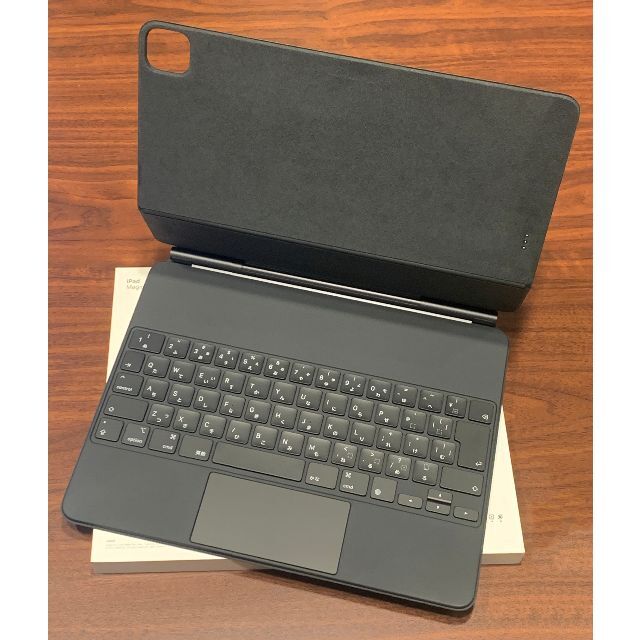 スマホ/家電/カメラ極美品iPad Pro 12.9 Magic Keyboard 新モデル