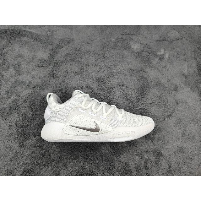 海外のファッション通販サイト Nike Hyperdunkナイキの