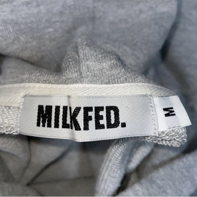 MILKFED.(ミルクフェド)のMILKFED. ミルクフェド　スウェット　トレーナー　パーカー　ASH グレー レディースのトップス(トレーナー/スウェット)の商品写真