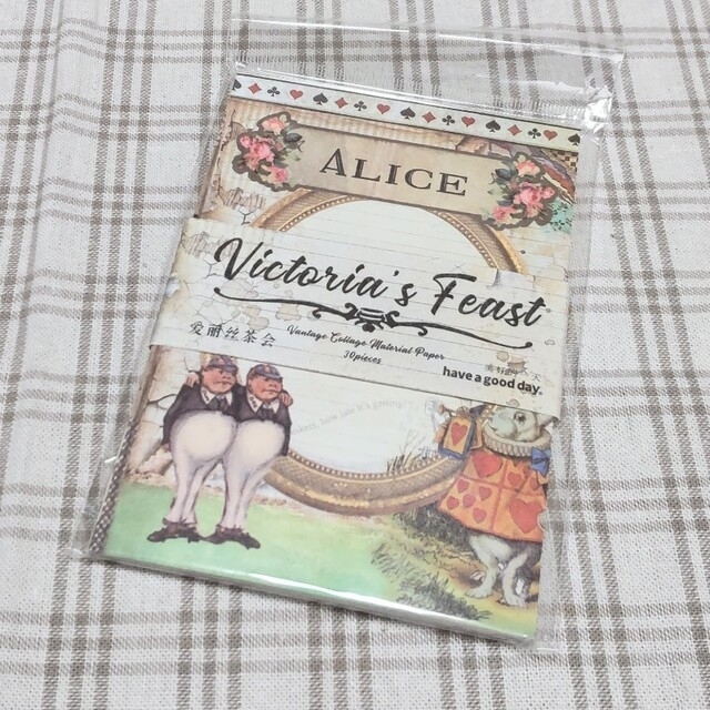 海外 不思議の国のアリス メモパッド 30枚☆ インテリア/住まい/日用品の文房具(ノート/メモ帳/ふせん)の商品写真