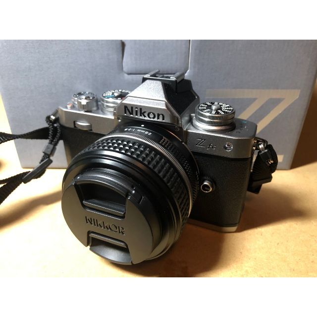 愛用 Nikon F2.8レンズキット 28mm zfc Nikon - ミラーレス一眼 - cbrr