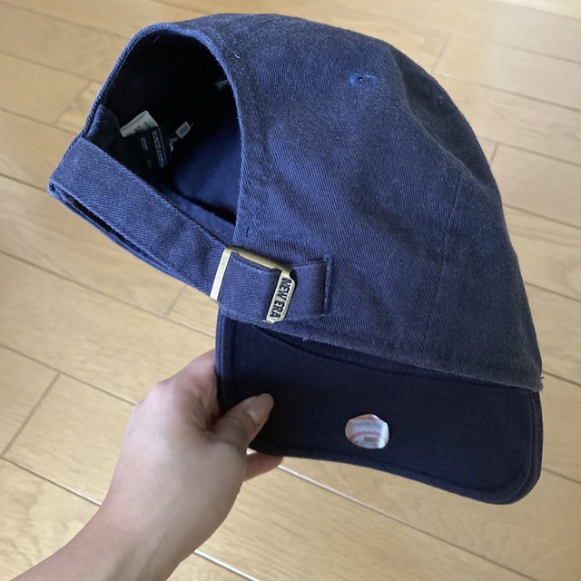 NEW ERA(ニューエラー)のニューエラ　キャップ　ネイビー レディースの帽子(キャップ)の商品写真