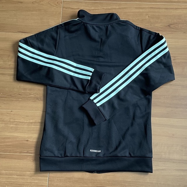 adidas(アディダス)のアディダス ジャージ生地上着 キッズ/ベビー/マタニティのキッズ服女の子用(90cm~)(ジャケット/上着)の商品写真