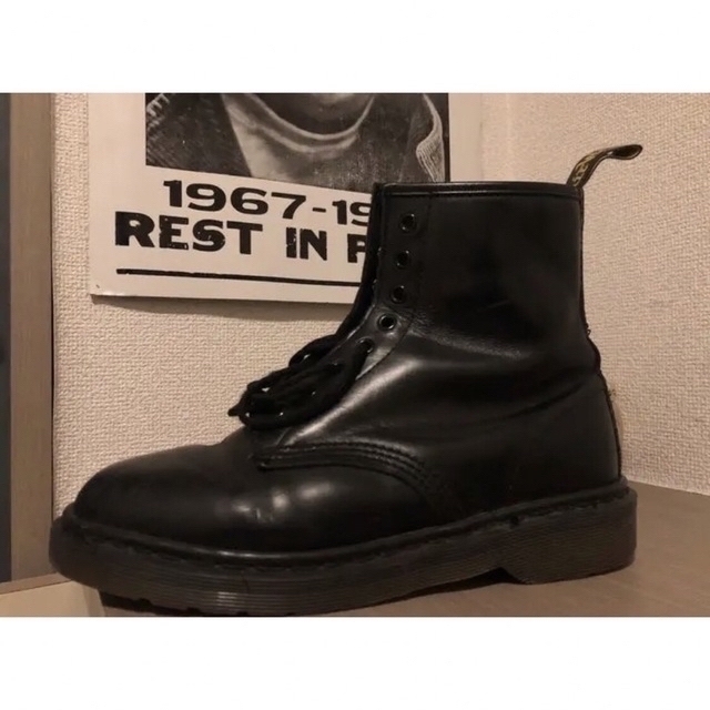 Dr.Martens(ドクターマーチン)のドクターマーチン　イングランド製　8ホール　ブラック　26cm メンズの靴/シューズ(ブーツ)の商品写真