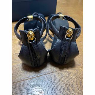 19日まで限定価格‼️ VICINI STRAP SANDAL38