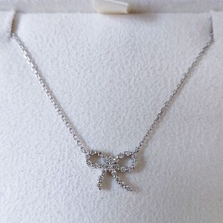 ダイヤモンド リボン ネックレス K18WG 0.15ct 1.8g(ネックレス)