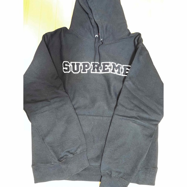 パーカーsupreme  シュプリーム　ロゴ　LOGO パーカー　Lサイズ