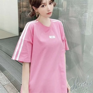 レディー(Rady)のRady スリーブロゴラインTシャツ  Mサイズ  ピンク(Tシャツ(半袖/袖なし))