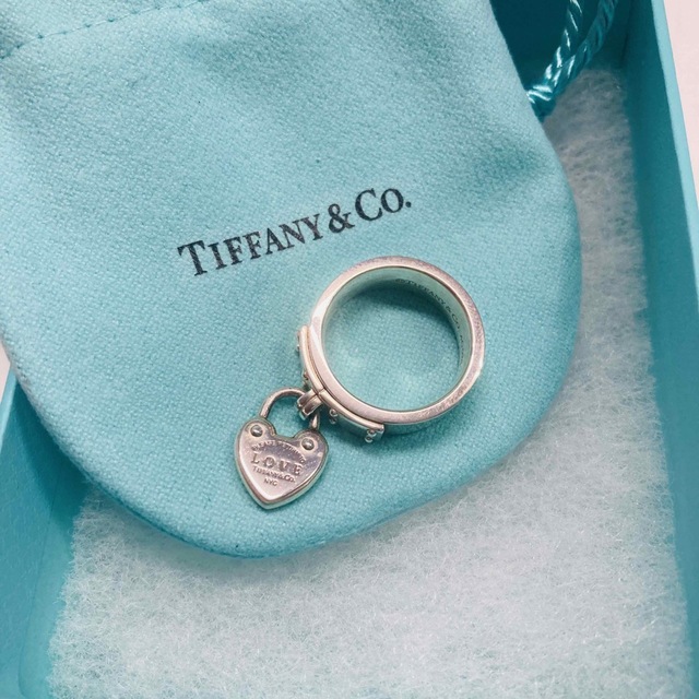 Tiffany & Co.(ティファニー)のTiffany ティファニー リターントゥ ラブ ロック リング 10号 レディースのアクセサリー(リング(指輪))の商品写真