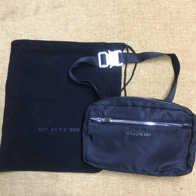 安い割引 1017 ウエストポーチ バックル ショルダーバッグ 9SM ALXY ...