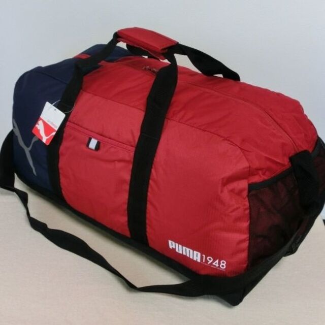 PUMA　ボストンバッグ　赤 / 紺　超軽量大型 ５４L　p8221