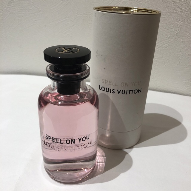 LOUIS VUITTON(ルイヴィトン)のルイヴィトン♦︎スペルオンユー オードゥ パルファン 100ml コスメ/美容の香水(香水(女性用))の商品写真