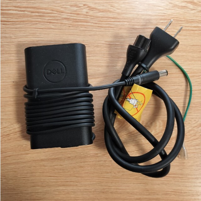 DELL(デル)のDELL 充電器（ACアダプター）中古 スマホ/家電/カメラのPC/タブレット(PC周辺機器)の商品写真