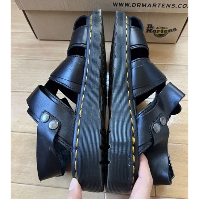 Dr.Martens(ドクターマーチン)の【 Dr.Martin 】 KASSION black 38 レディースの靴/シューズ(サンダル)の商品写真