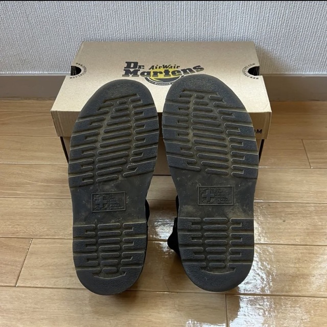 Dr.Martens(ドクターマーチン)の【 Dr.Martin 】 KASSION black 38 レディースの靴/シューズ(サンダル)の商品写真