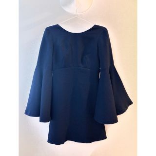 ザラ(ZARA)の⭐︎新品・未使用⭐︎ ZARA フレアリブ　ワンピース　ネイビー(ミニワンピース)