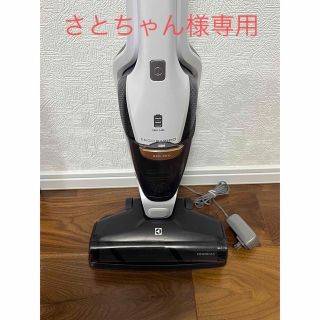 エレクトロラックス(Electrolux)のエレクトロラックス エルゴラピード掃除機　ZB3425BL(掃除機)