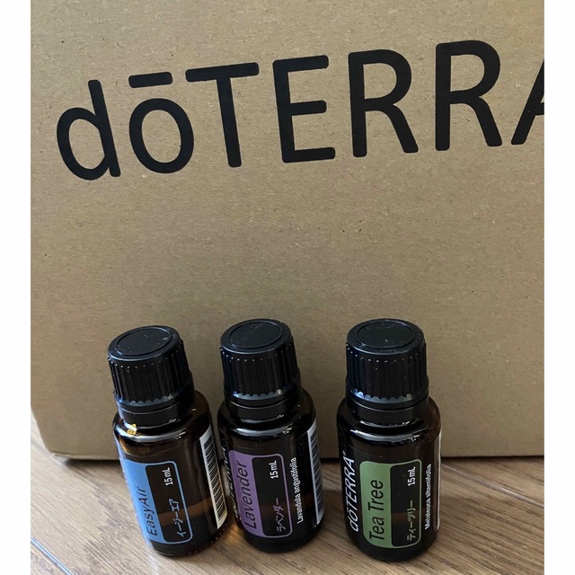 doTERRA 人気3種　イージーエア、ラベンダー、ティーツリー3本セット