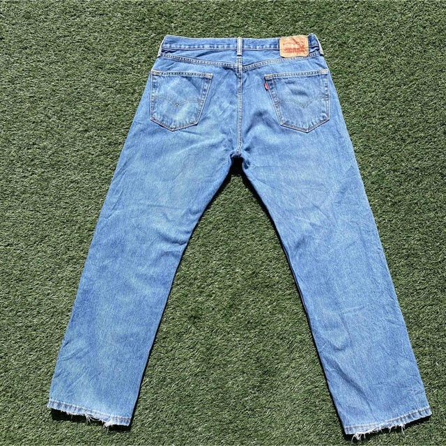 Levi's(リーバイス)の《リーバイス》505 W35 L30 ブルー デニム ジーンズ メンズのパンツ(デニム/ジーンズ)の商品写真
