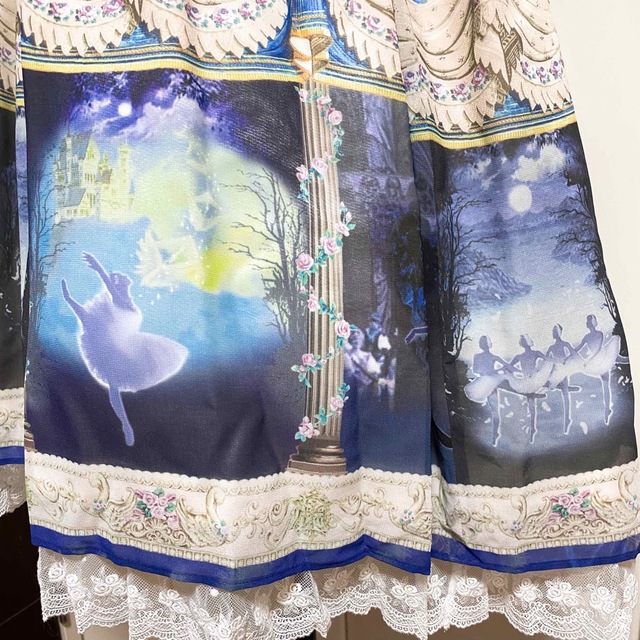 人気ブランドを PIRATES ALICE and and the ALICE PIRATES Swan lake