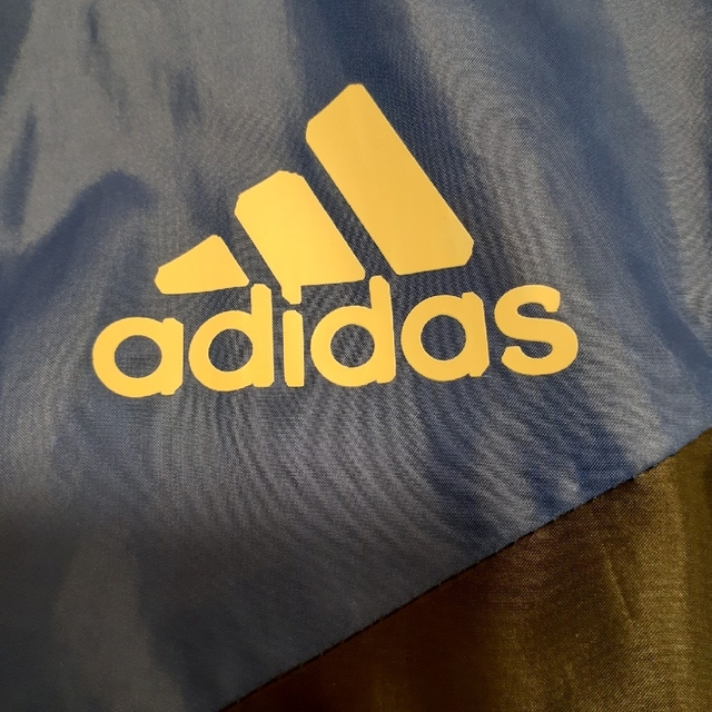 adidas(アディダス)のadidas　アディダス　120サイズ　上着　ジャンパー キッズ/ベビー/マタニティのキッズ服女の子用(90cm~)(ジャケット/上着)の商品写真