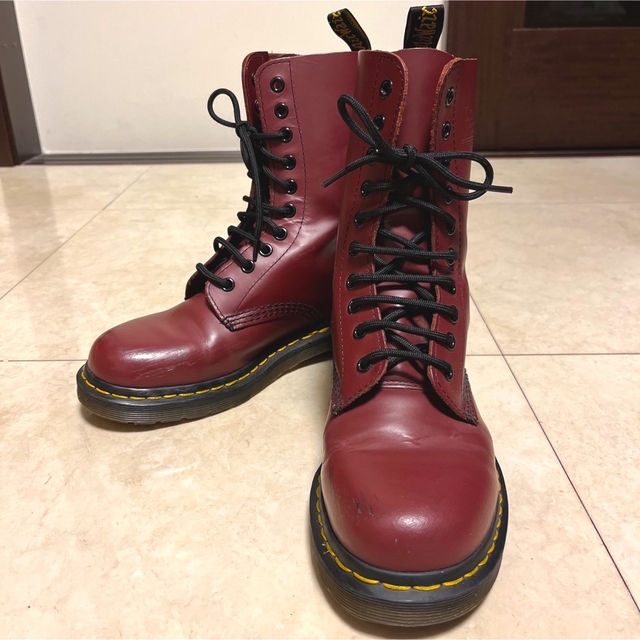 ドクターマーチンブーツUK5 10ホールレッドチェリー  Dr.Martens