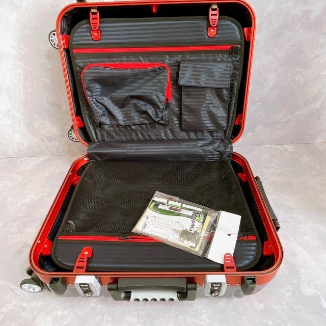 [美品] ハードフレームケース エスケープ グリップマスター 52L メンズのバッグ(トラベルバッグ/スーツケース)の商品写真