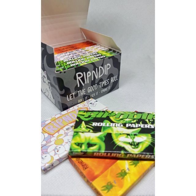 RIPNDIP(リップンディップ)のRIPNDIP Rolling Papers V2 3個セット メンズのファッション小物(タバコグッズ)の商品写真