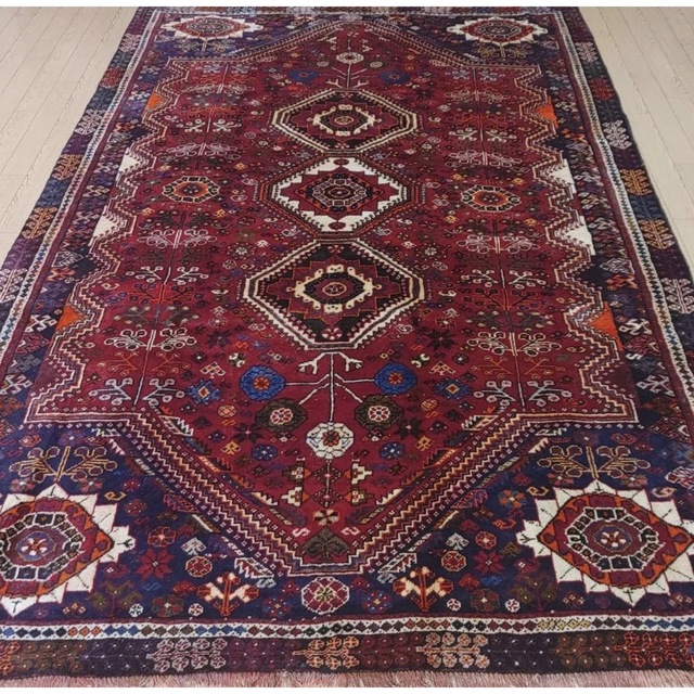 入荷中 ペルシャ絨毯 未使用 shiraz cm 280x167 手織り シーラーズ産