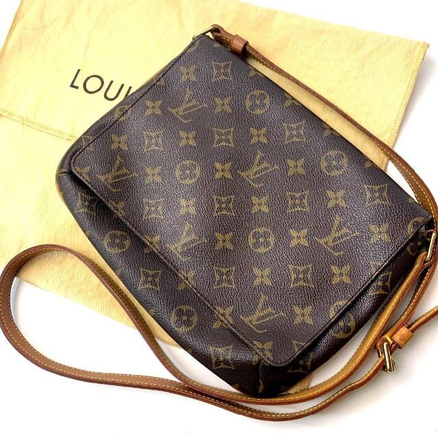 可愛いクリスマスツリーやギフトが! LOUIS VUITTON - LOUIS VUITTON