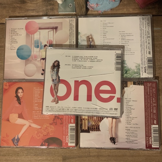 西野カナ 「LOVE one.」 初回仕様限定盤-